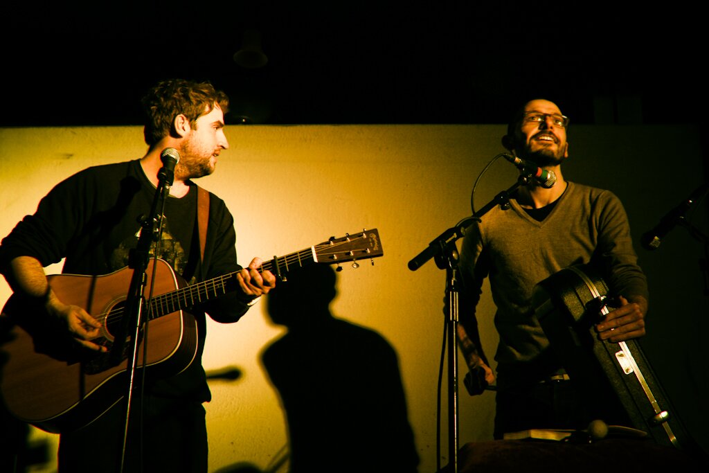 hundreddays1 The Pictish Trail & Adem